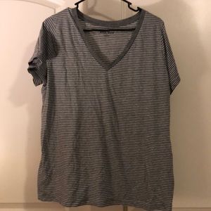 Ava & Viv v-neck t-shirt